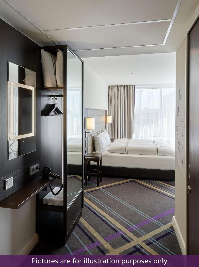 Premier Inn Braunschweig City Centre Екстер'єр фото
